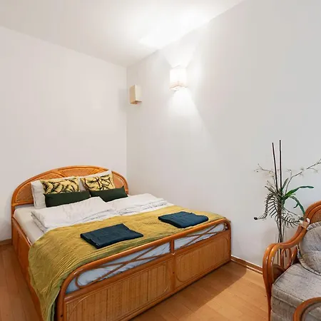 Negroni Stare Apartmán